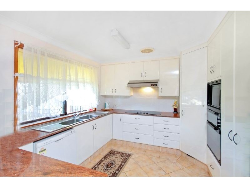 6 Gurra Close, West Gosford NSW 2250