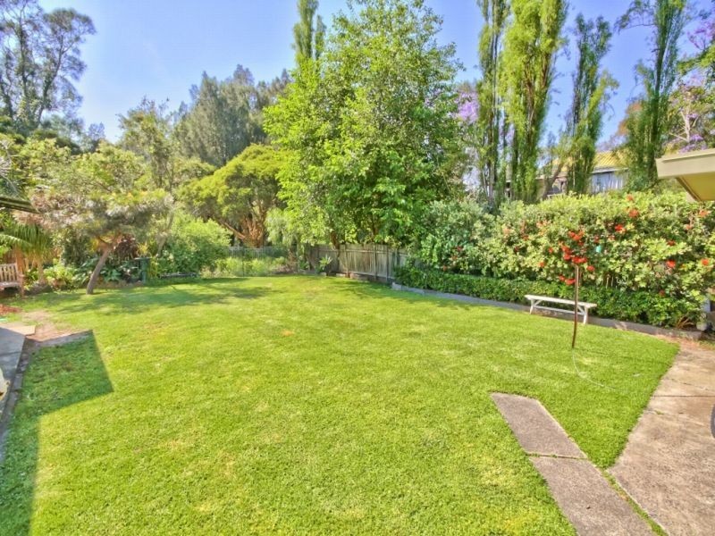 21 Ilumba Avenue, Davistown NSW 2251
