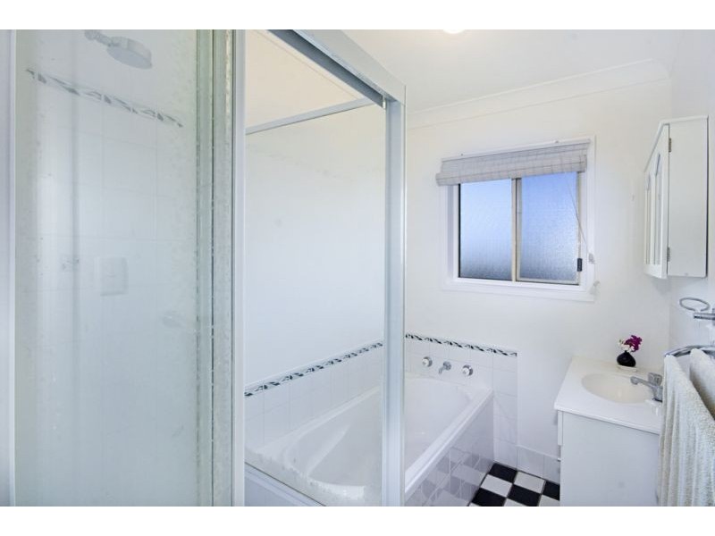 96 Henderson Road, Saratoga NSW 2251