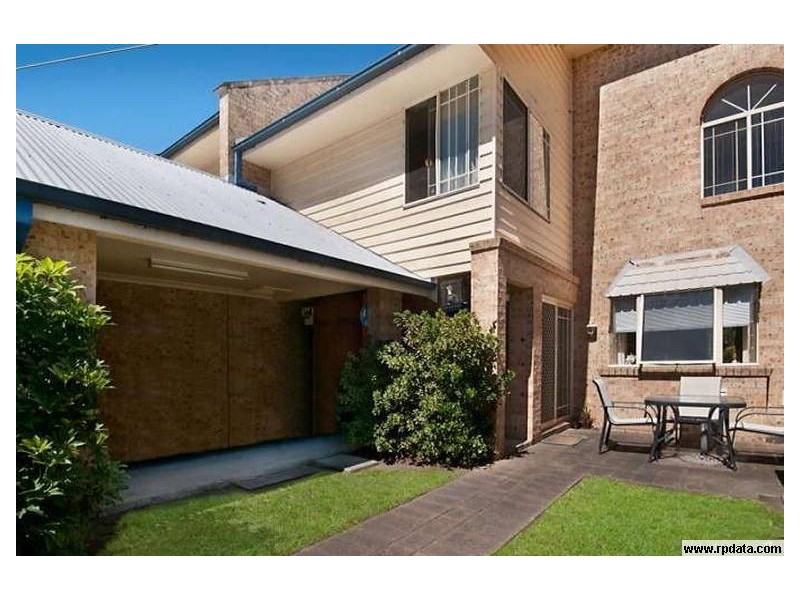 9/15 Koolang Road, Green Point NSW 2251