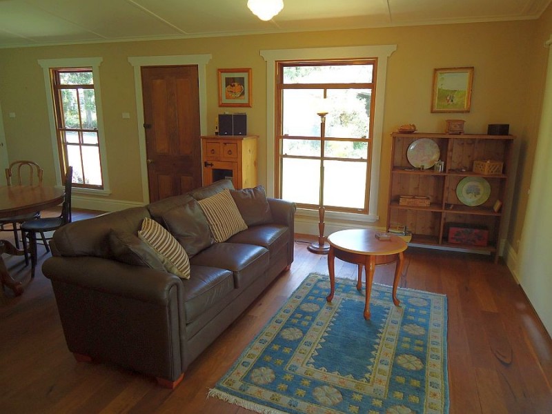 Mangrove Mountain NSW 2250