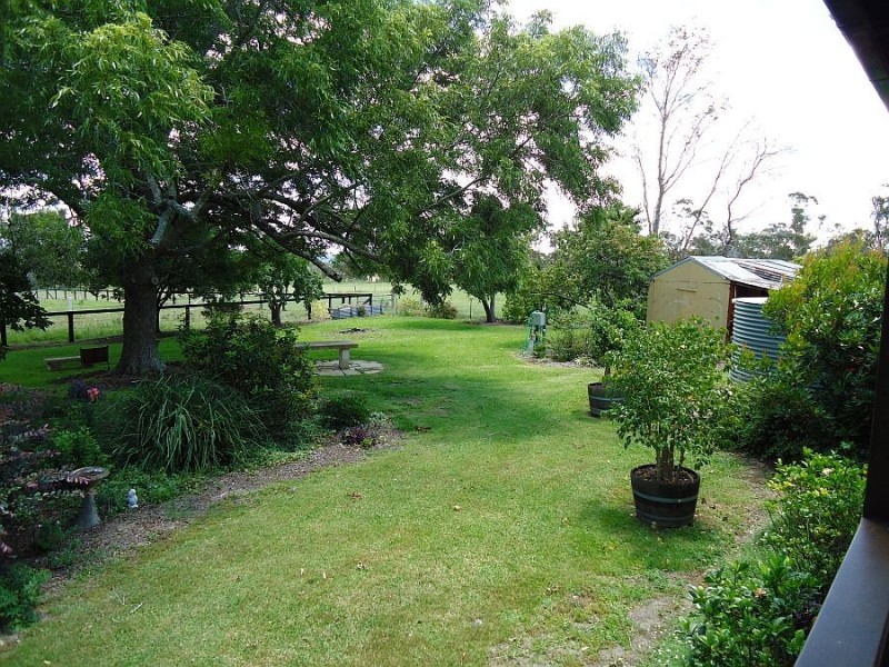 Mangrove Mountain NSW 2250