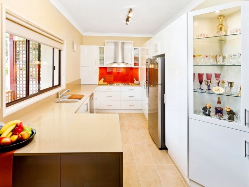 27 View Parade, Saratoga NSW 2251