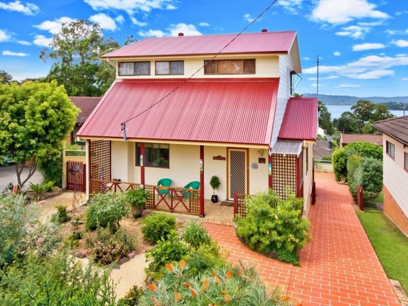 27 View Parade, Saratoga NSW 2251