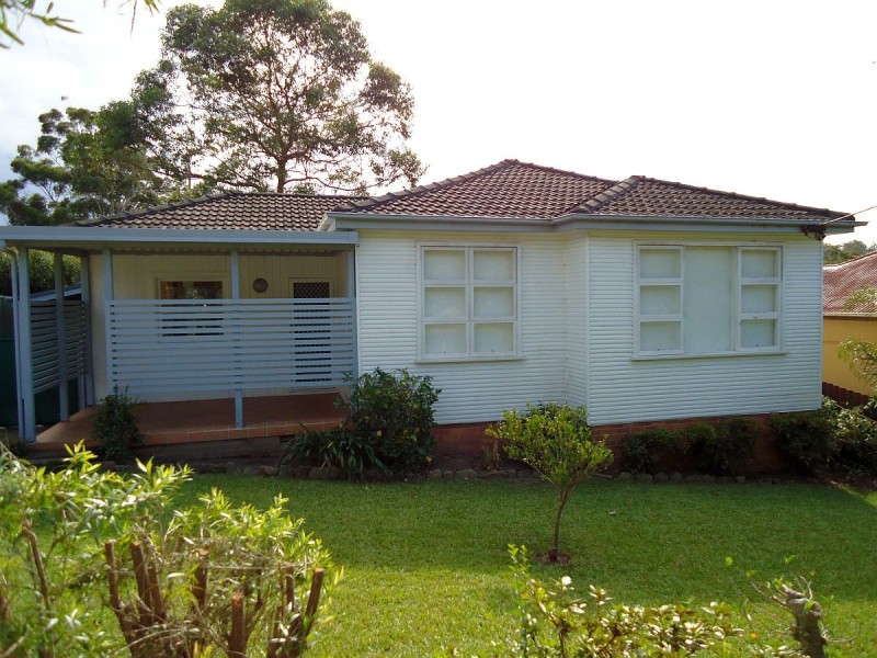 38 Orange Parade, Wyoming NSW 2250