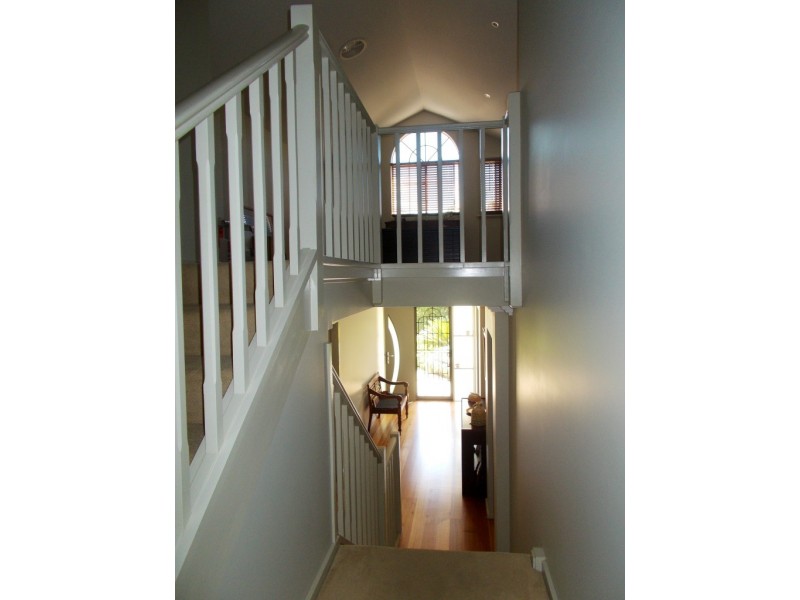 10 Bellbower Close, Green Point NSW 2251