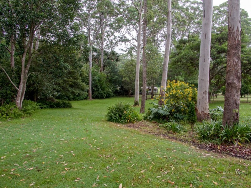 421 and 421A Avoca Drive, Green Point NSW 2251