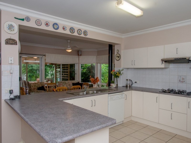 421 and 421A Avoca Drive, Green Point NSW 2251