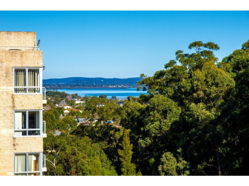 272/80 John Whiteway Drive, Gosford NSW 2250