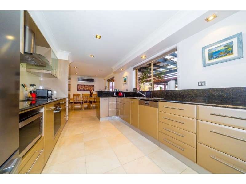 16 Irwan Street, Saratoga NSW 2251