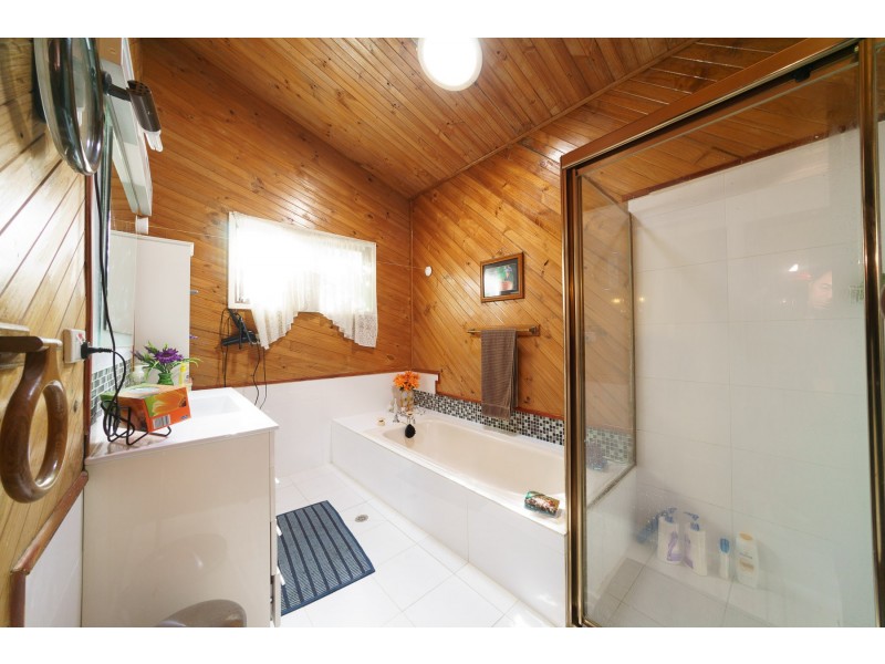 59 Gregory Street, Wyoming NSW 2250