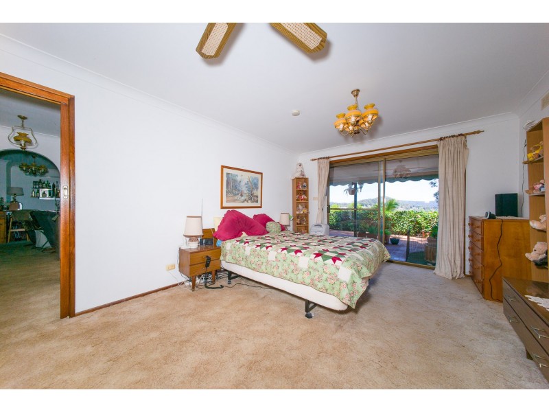 11A Broadwater Drive, Saratoga NSW 2251