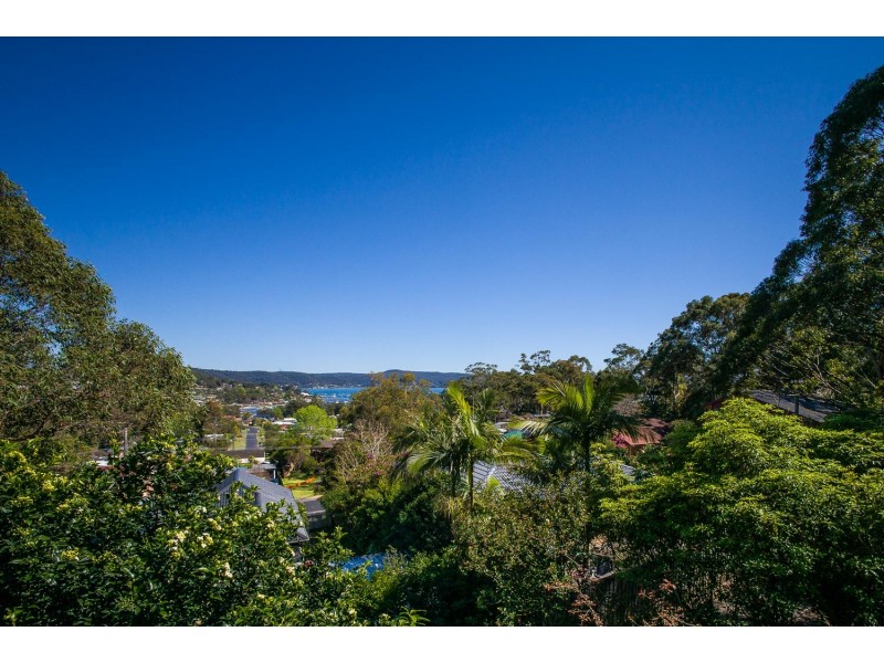 11A Broadwater Drive, Saratoga NSW 2251