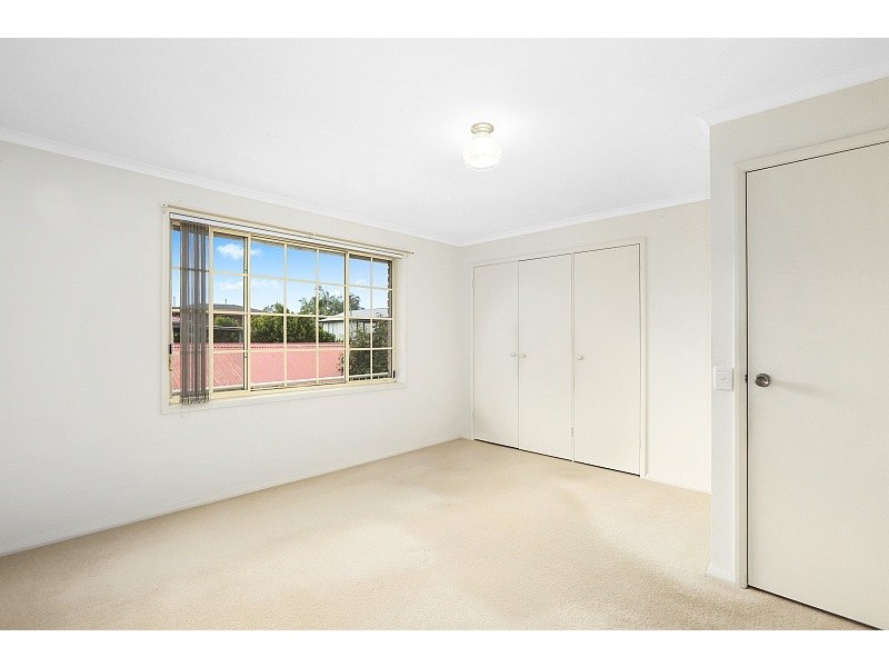 2/8 Melbourne Street, East Gosford NSW 2250