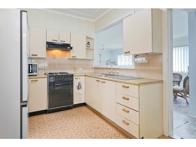 59 Burrabogee Road, Toongabbie NSW 2146