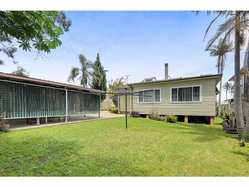 59 Burrabogee Road, Toongabbie NSW 2146