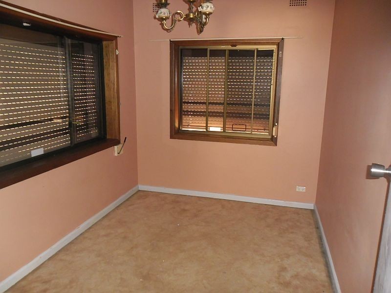 42 Smith Street, Wentworthville NSW 2145