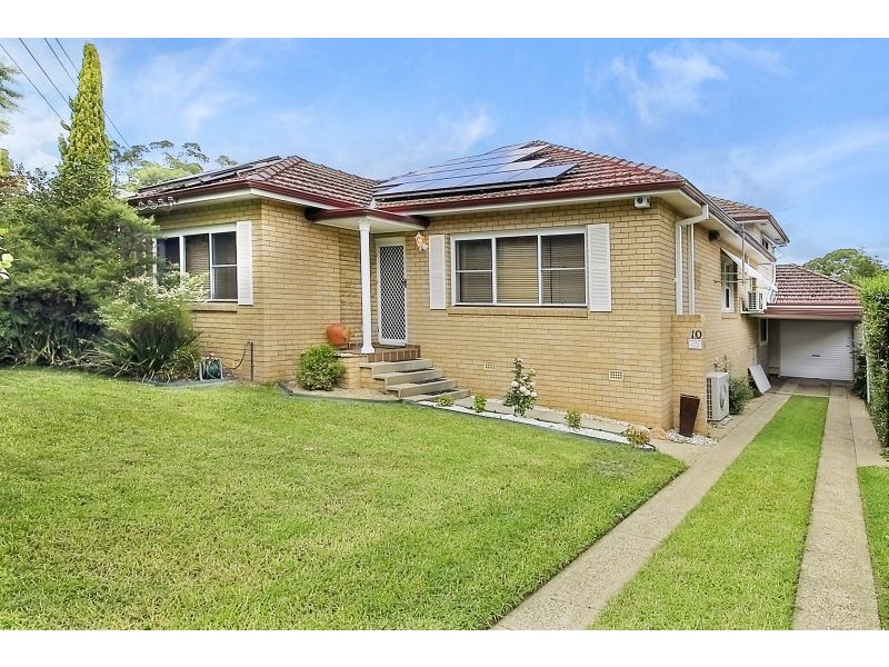 10 Cornock Avenue, Toongabbie NSW 2146