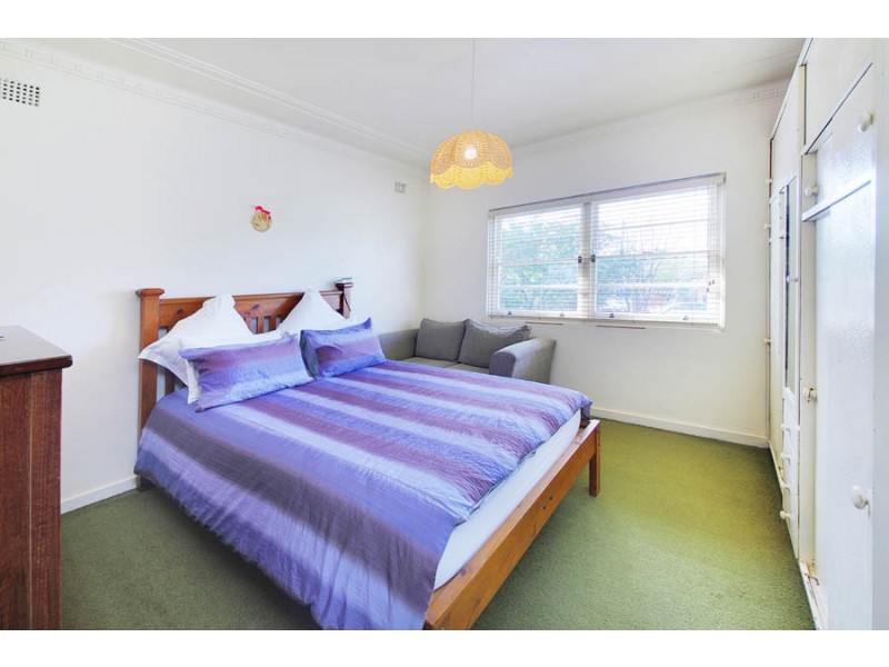 18 Anderson Street, Westmead NSW 2145