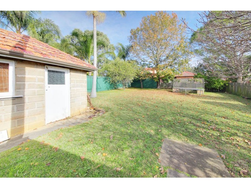 18 Anderson Street, Westmead NSW 2145