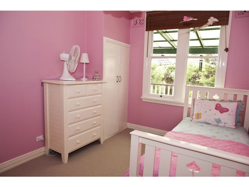 56 Oramzi Road, Girraween NSW 2145