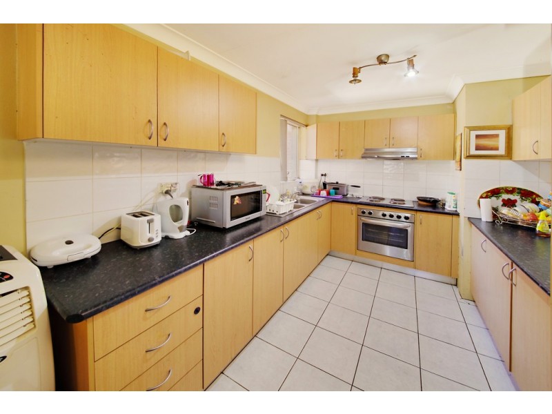 27/108-112 Stapleton Street, Pendle Hill NSW 2145