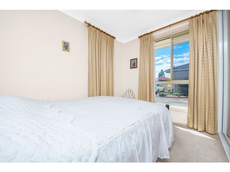 10/31-33 Tungarra Road, Girraween NSW 2145