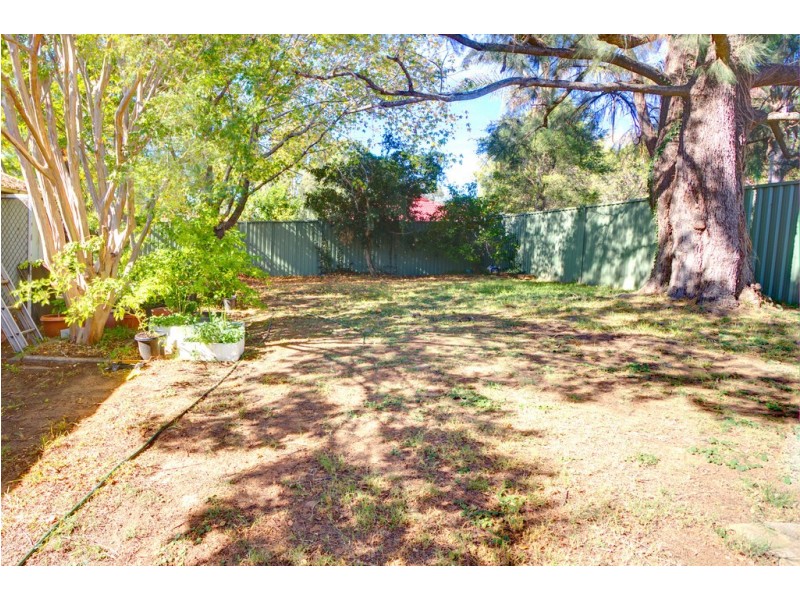 35 Bogalara Road, Old Toongabbie NSW 2146