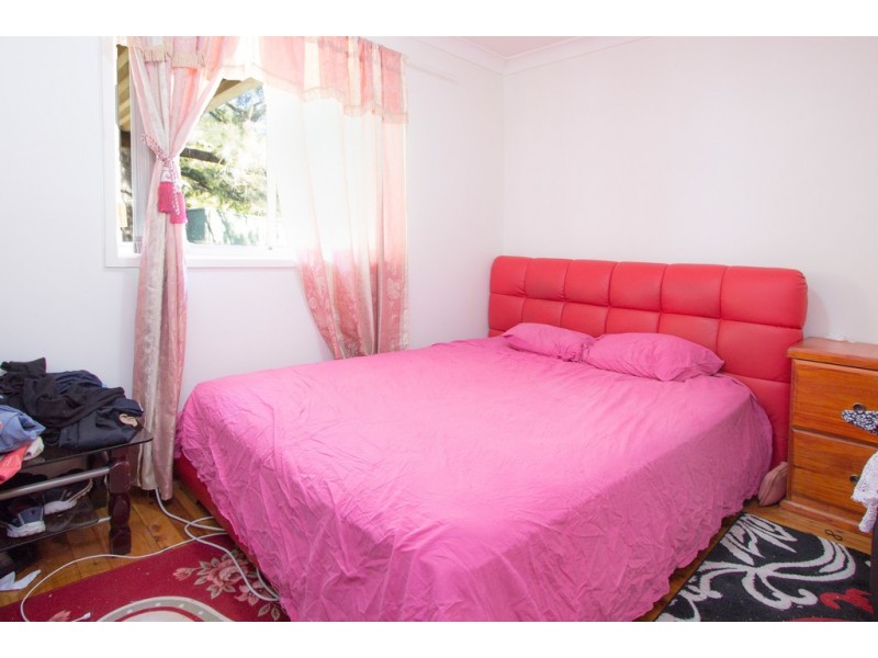 35 Bogalara Road, Old Toongabbie NSW 2146