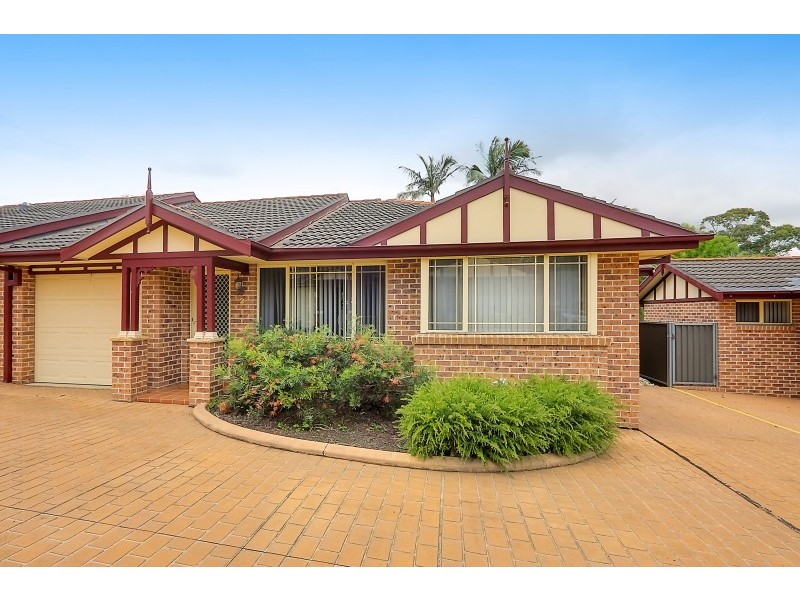 2/88 Ballandella Road, Toongabbie NSW 2146
