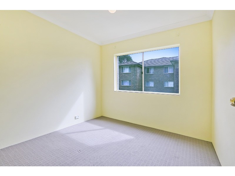 13/253 Dunmore Street, Pendle Hill NSW 2145