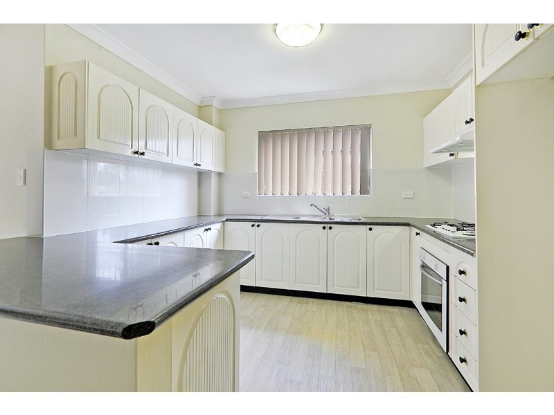 13/253 Dunmore Street, Pendle Hill NSW 2145