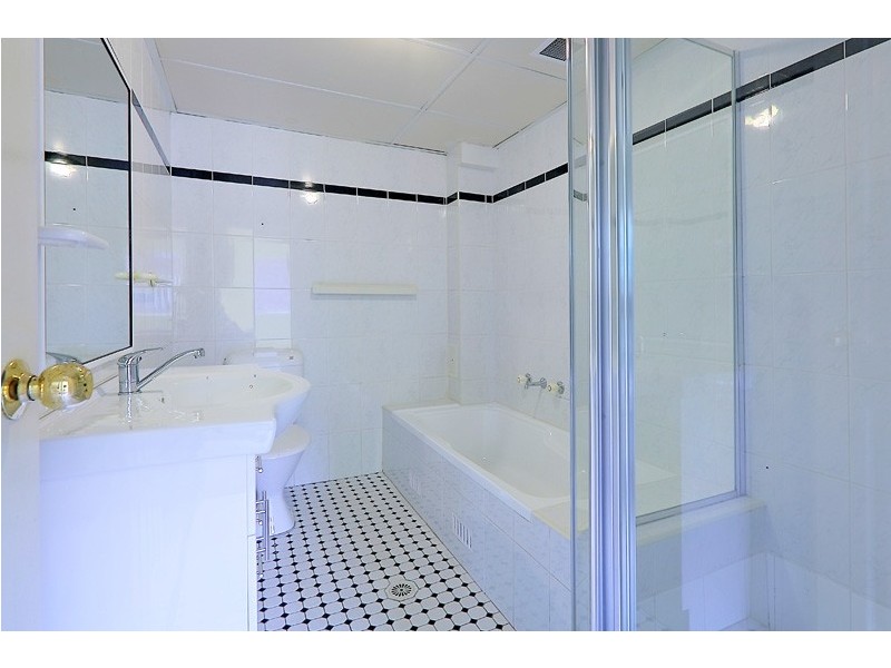 13/253 Dunmore Street, Pendle Hill NSW 2145