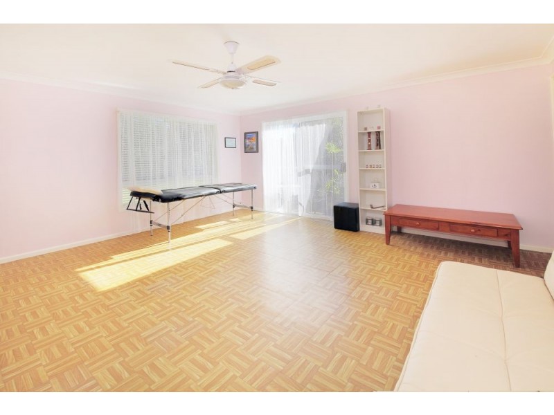 6 Strickland Place, Wentworthville NSW 2145