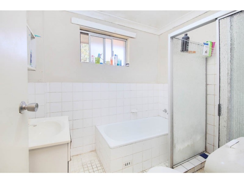 8/25-27 Lane Street, Wentworthville NSW 2145