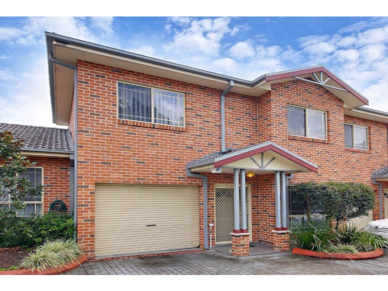 2/90 Gilba Road, Girraween NSW 2145