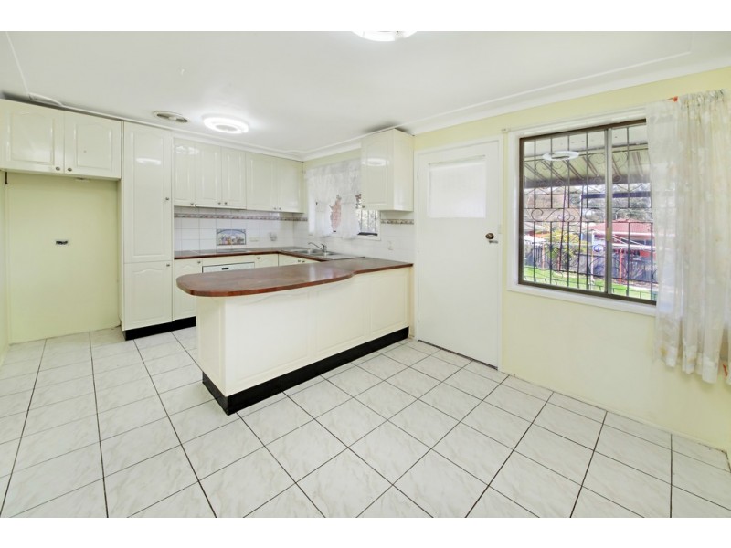 19 Jersey Road, Greystanes NSW 2145