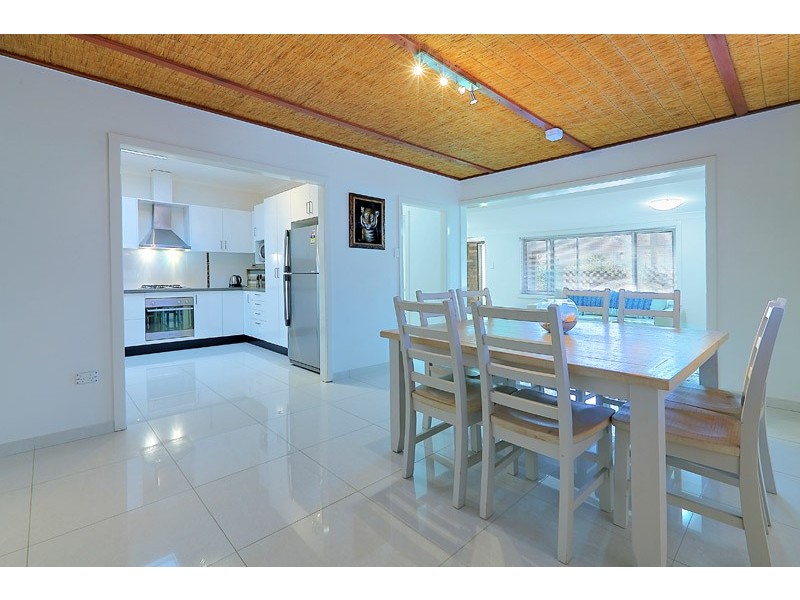 34 Arnett Street, Pendle Hill NSW 2145