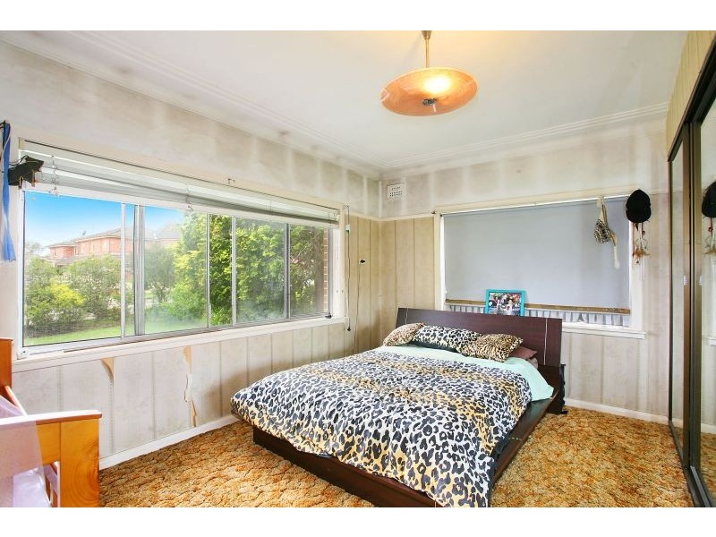 32 Houison Street, Westmead NSW 2145