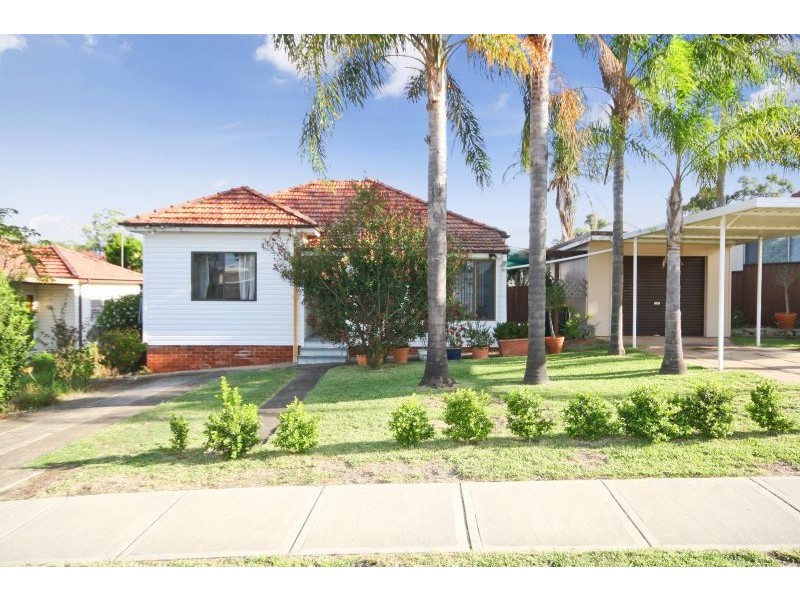 6 Robina Street, Blacktown NSW 2148