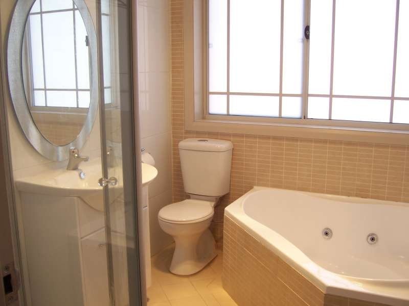 50 Ringrose Avenue, Greystanes NSW 2145