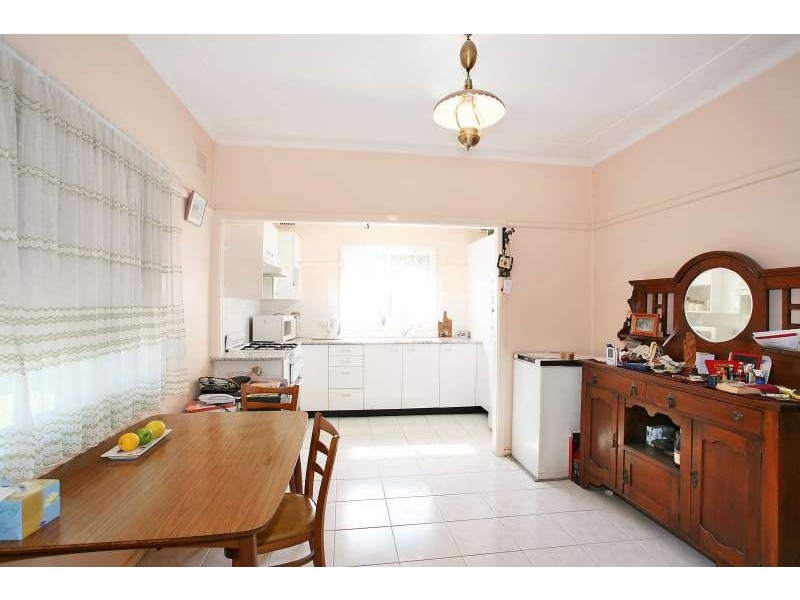 18 Camillo Street, Pendle Hill NSW 2145