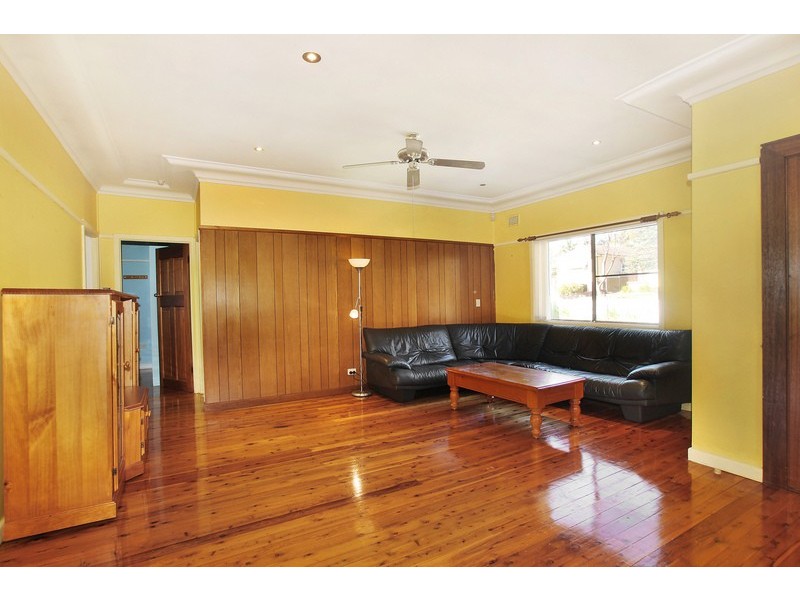 39 Sturdee Street, Wentworthville NSW 2145