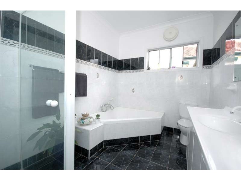 175 Dunmore Street, Wentworthville NSW 2145