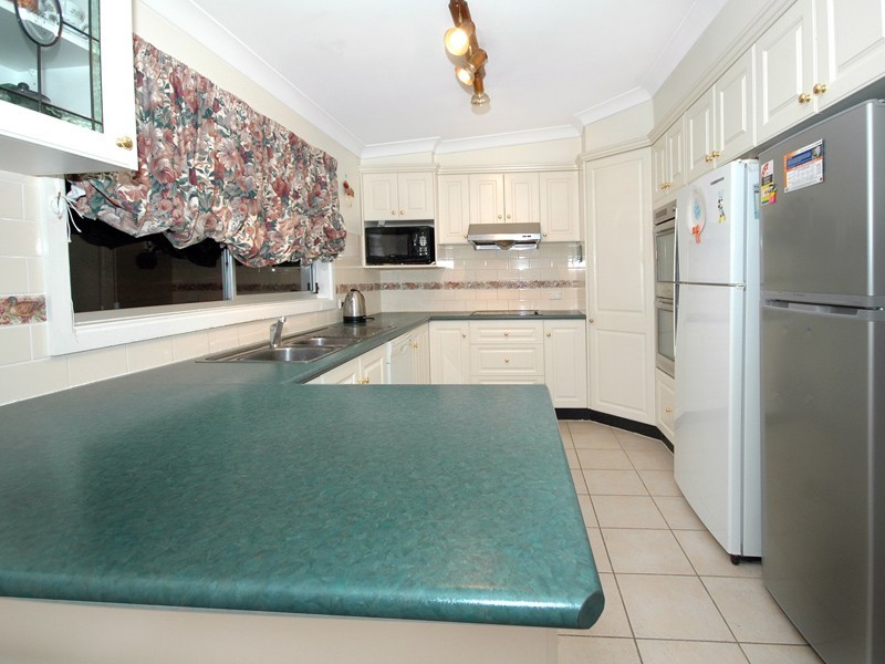 28 Bogalara Road, Old Toongabbie NSW 2146