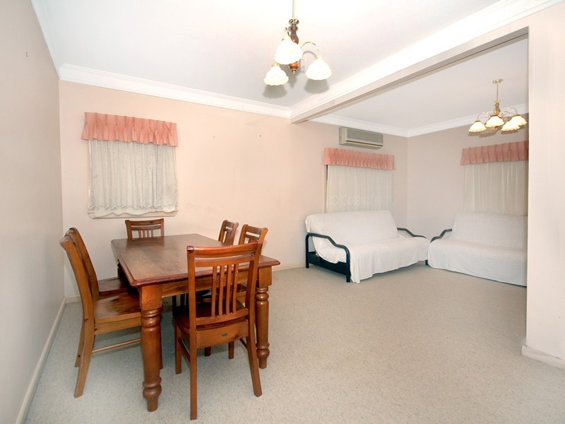 28 Bogalara Road, Old Toongabbie NSW 2146