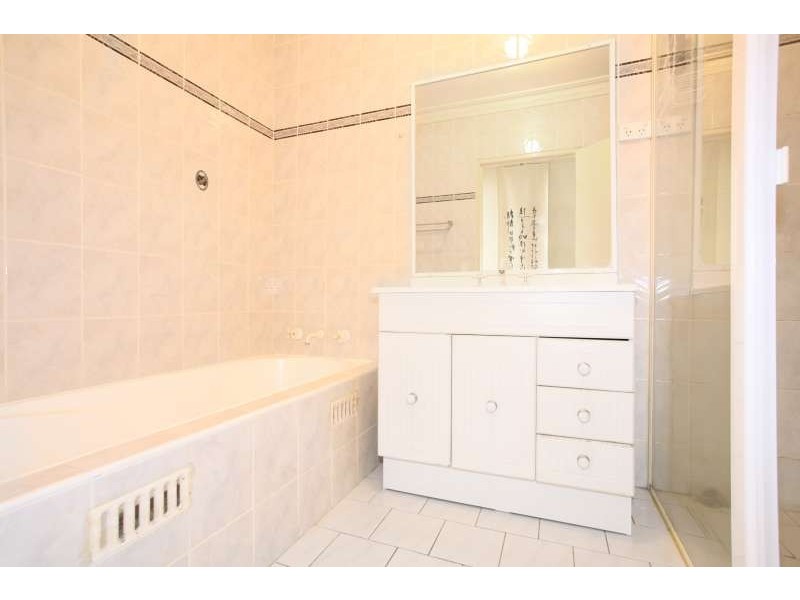 10/74-76 Stapleton Street, Pendle Hill NSW 2145