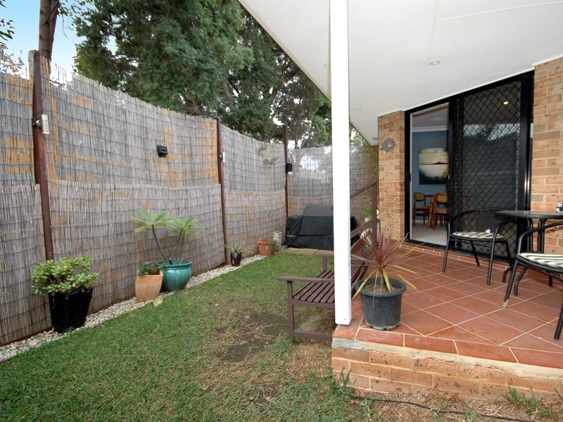 5/165 Targo Road, Girraween NSW 2145