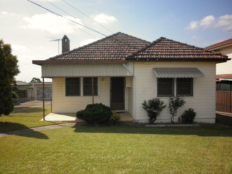 4 Constitution Road, Constitution Hill NSW 2145
