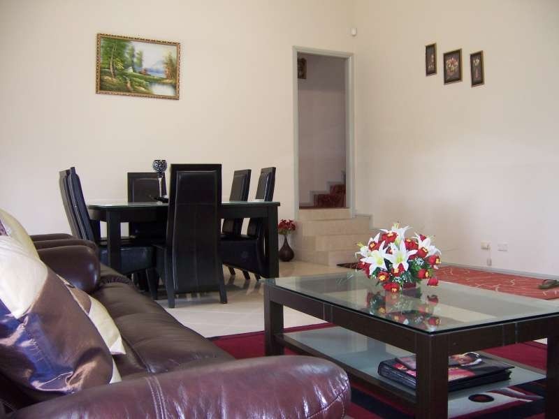 2/9a Hawkesbury Road, Westmead NSW 2145